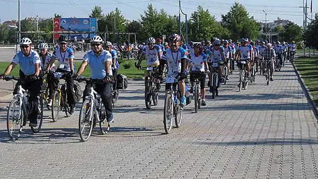 3. Geleneksel Beyşehir Gölü Etrafı Bisiklet Turu