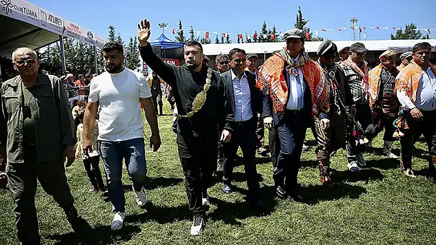 3. Mustafa Kiremitli Yağlı Güreşleri'nde başpehlivanlığı Feyzullah Aktürk kazandı