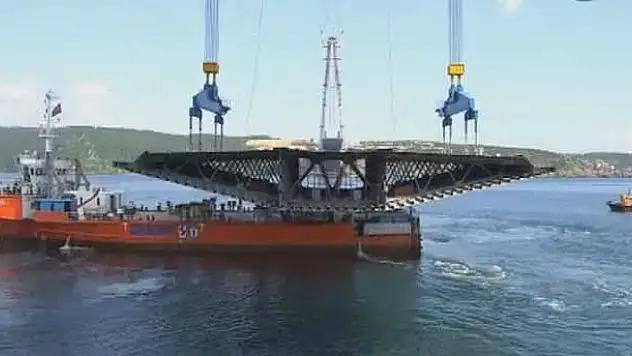 3'ncü köprüde çalışmalar devam ediyor