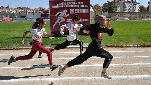 3. Zekai Baloğlu Atletizm Yarışması çekişmeli ve heyecanlı geçti
