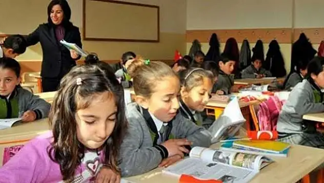 30 Ekim Cuma ve 2 Kasım Pazartesi okullar tatil mi?