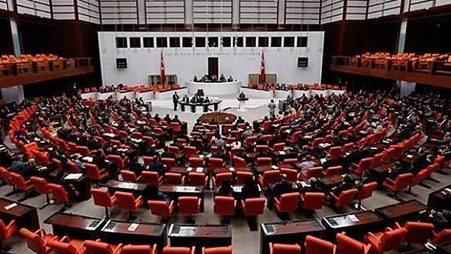 30 tasarı Meclis'te kabul edildi