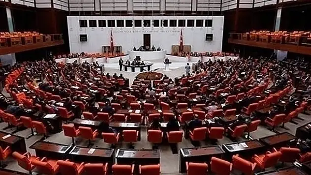 35 bin 995 'yardımcı doçent' doktor öğretim üyesi oldu