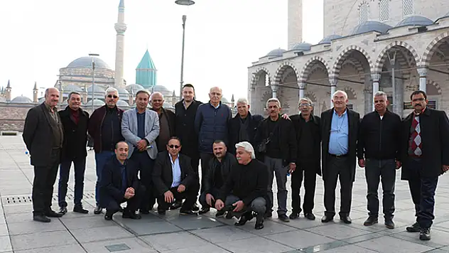 39 yıl sonra tekrar içtimaya çıktılar