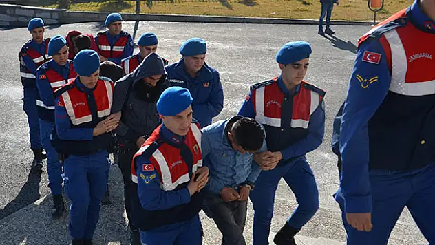 4 hırsızlık şüphelisi Konya'da yakalandı