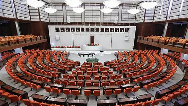 4 Parti'den Macron ve Fransa'ya karşı ortak bildiri! Tezkere kabul edildi