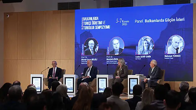 '4. Uluslararası Balkanlarda Türkçe Öğretimi ve Türkoloji Sempozyumu' başladı