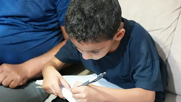 4 yaşında araç plakalarındaki rakamları toplayarak başladı, yeteneğini diş hekimi fark etti