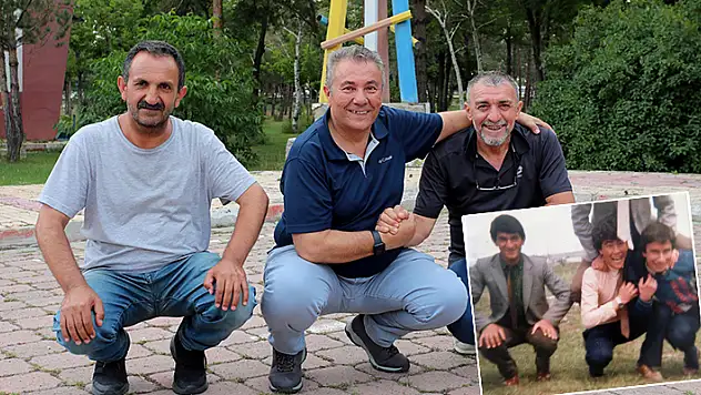 42 yıl sonra aynı pozu verdiler
