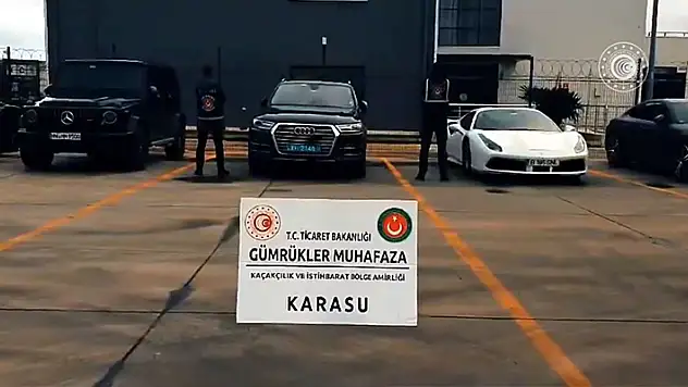 445 milyon Türk lirası değerinde 49 araç ele geçirildi

