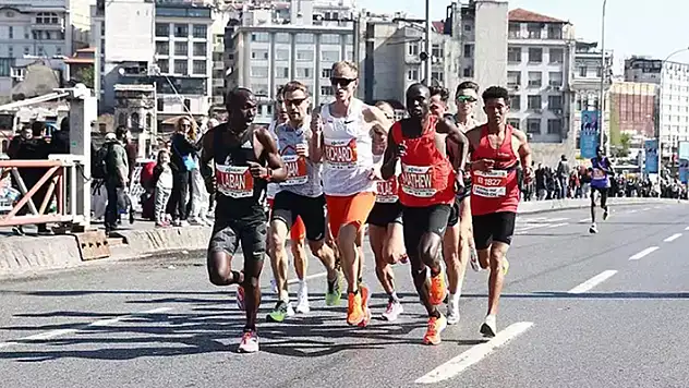 46. İstanbul Maratonu nedeniyle bazı yollar trafiğe kapatılacak