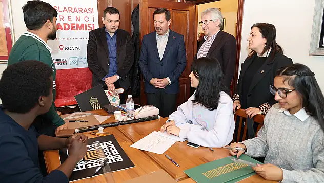 48 Ülkeden öğrenciler Karatay'da buluştu