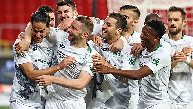 49 GOLÜN 8'İ YERLİLERDEN 
