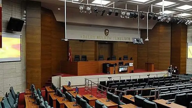 49 milyon kişinin bilgileri hafıza kartından çıktı!