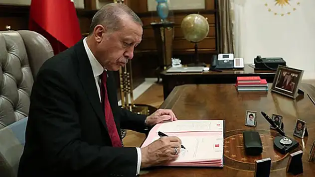 5 bakanlığa bakan yardımcıları atandı