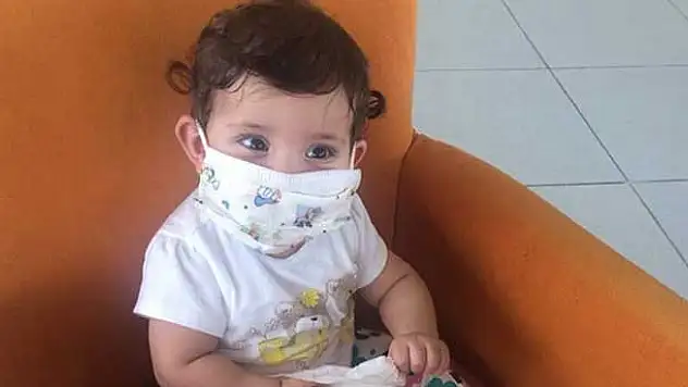 5 dakika ile Azra'yı yaşama bağlayabilirsiniz