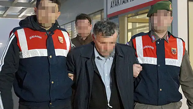 5 kişilik aileyi katledip çuvallara koymuşlar