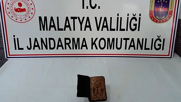 5 milyon dolarlık İbranice el yazması kitap ele geçirildi