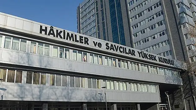 5 savcı ve 3 komutana kovuşturma izni
