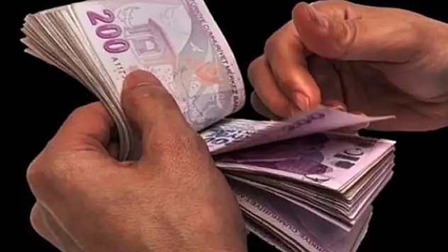 500 bin işçiye 3 bin lira ikramiye!