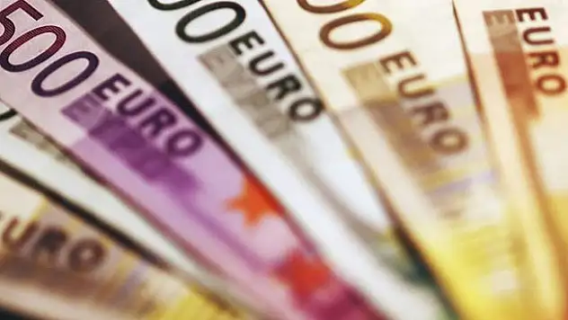500 euroluk banknotların Cuma günü basımı son bulacak