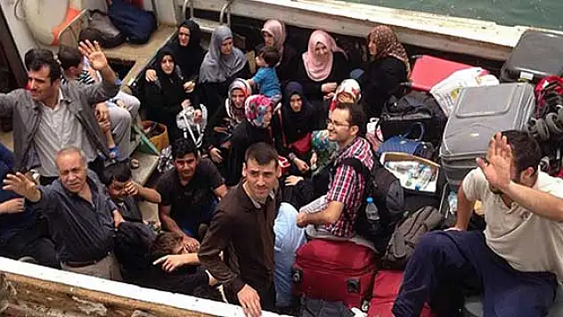 55 Türk vatandaşının tahliyesini tamamladı