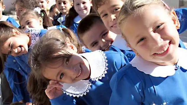 6 Ekim Salı 2015 tarihinde (yarın) İstanbul'da okullar tatil mi?