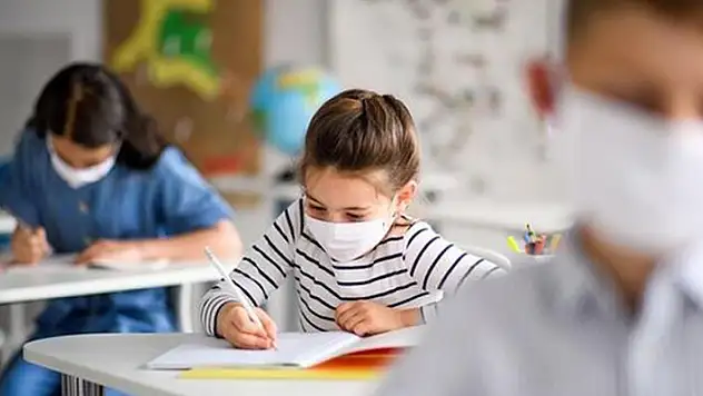 6 Eylül alarmı fiyatlar cep yakıyor! Bir okul çantası kaç liraya doluyor?
