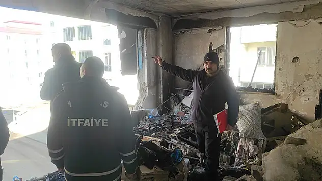 6 kişinin yaralandığı doğal gaz patlamasında, 14 daire hasar gördü

