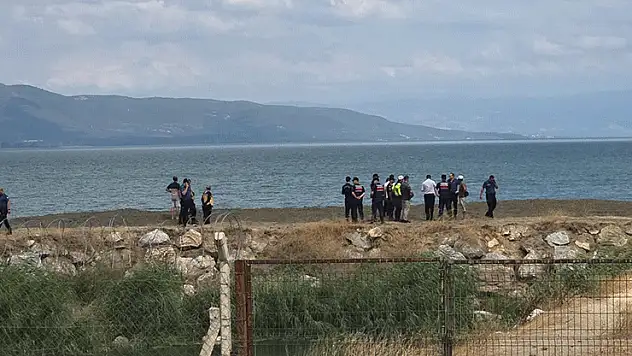 6 yaşındaki çocuk İznik Gölü'nde kayboldu