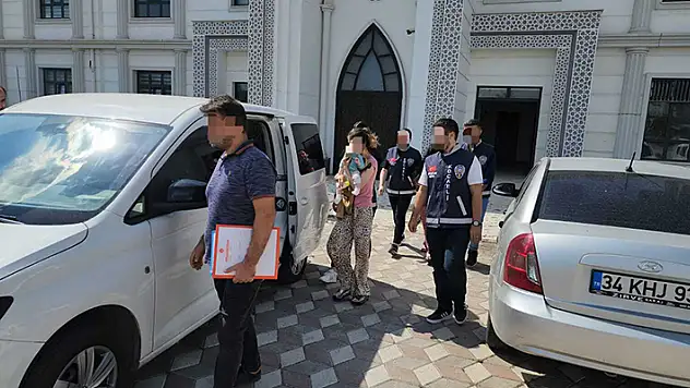 625 bin TL'lik ziynet eşyası çalan 2 şüphelinin toplamda 104 suç kaydı olduğu ortaya çıktı 