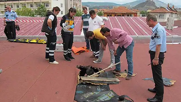 65 metrelik kuleden atladığı iddia edilen genç öldü