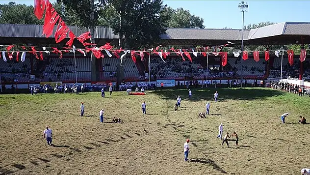 662. Tarihi Kırkpınar Yağlı Güreşleri'nde son gün müsabakaları başladı
