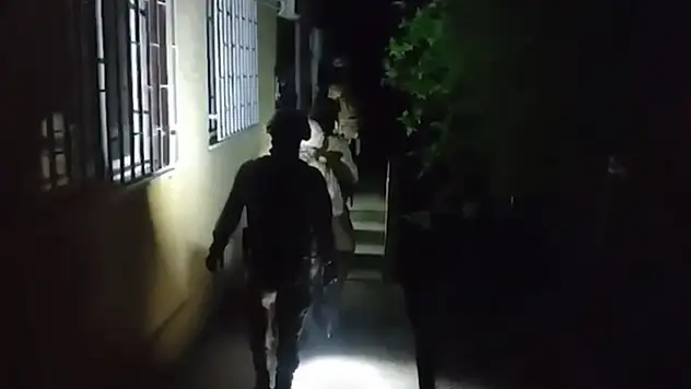7 ilde 20 DEAŞ şüphelisi yakalandı
