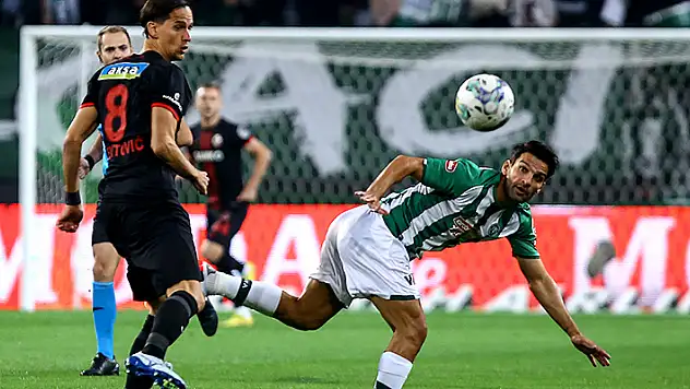7 maç sonra gol atamadık
