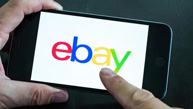 7 yıllık kocasını internetten satışa çıkardı!