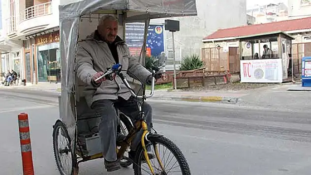 75 yaşındaki bisiklet sevdalısı