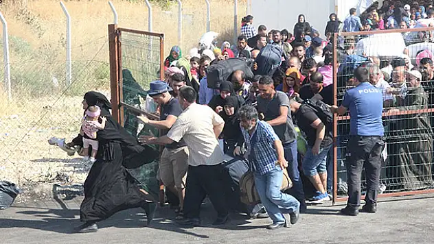 8 bin Suriyeli bayram için ülkesine gitti