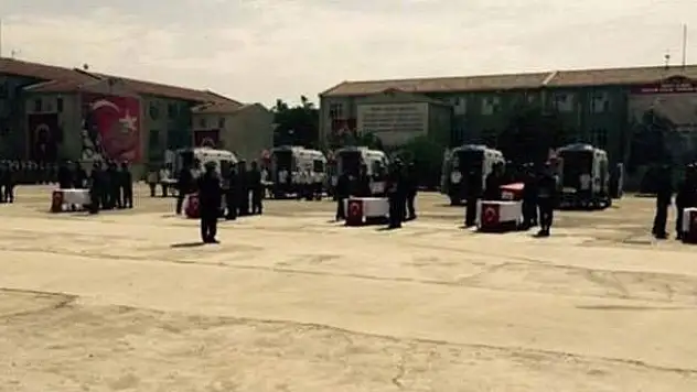 8 şehit için Siirt'te cenaze töreni