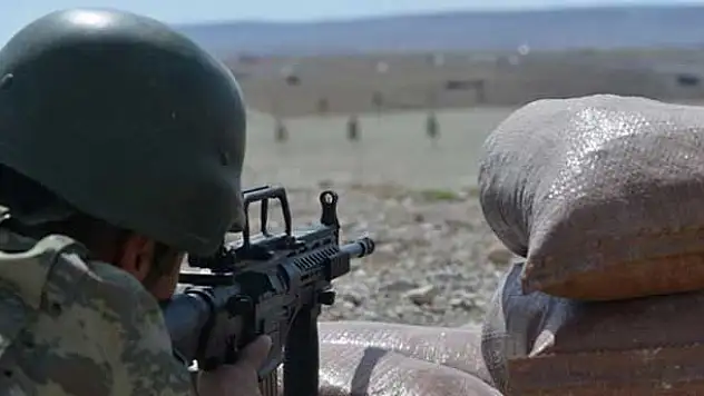 8 terörist öldürüldü, 7'si de yaralandı