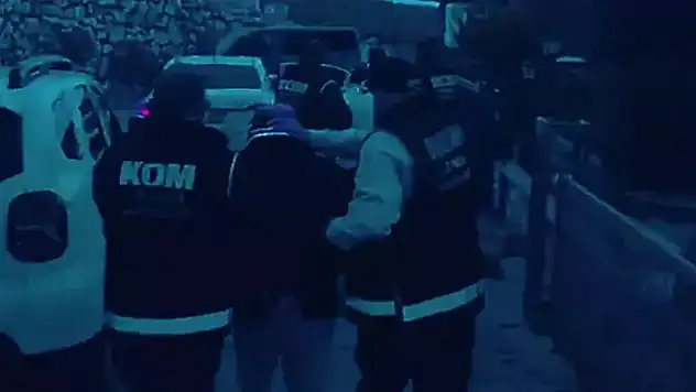 81 ilde 'Çember' operasyonu: Aranan 2 bin 66 firari yakalandı
