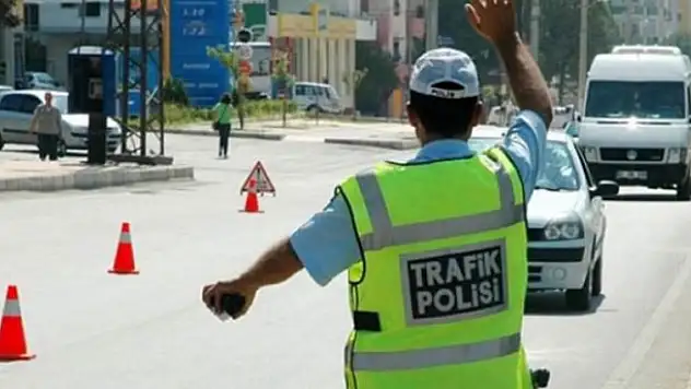 81 ilde trafik denetimi! Sürücülere ceza yağdı