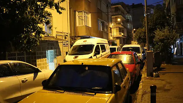 88 yaşındaki anne ile 52 yaşındaki oğlu evlerinde ölü bulundu