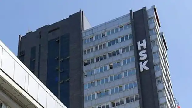 9 hakim ve savcı görevden uzaklaştırıldı