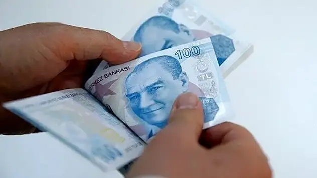 9 yıl müvekkilinin nafakasını cebe atmış! Avukata indirimli ceza
