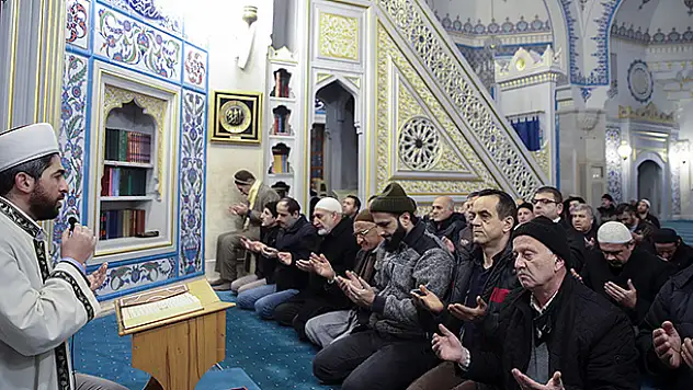 90 bin camide Mehmetçik'e 'zafer duası'
