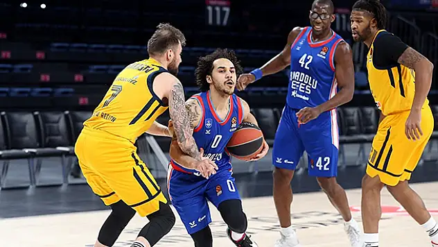 A. Efes Rusya deplasmanında
