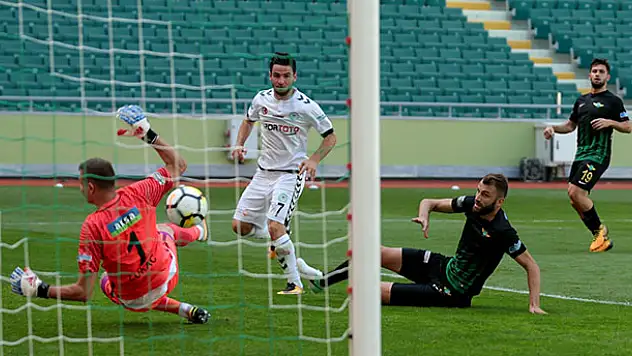 A.Konyaspor 2-0 TM.Akhisarspor