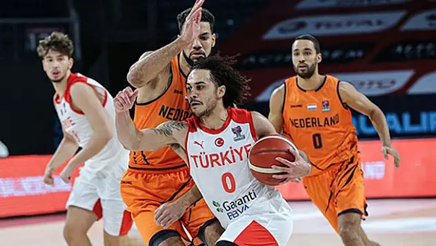 A Milli Basketbol Takımı ilk galibiyetini aldı