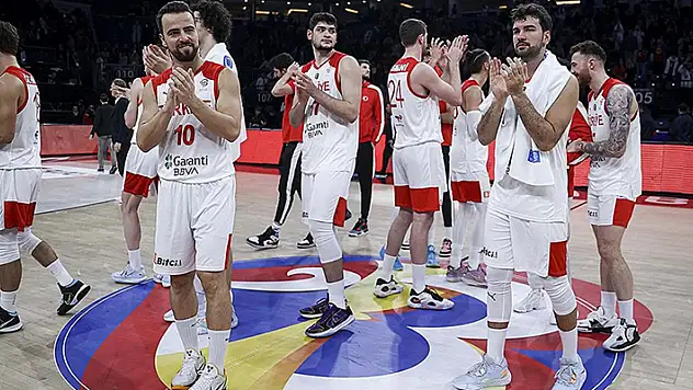 A Milli Erkek Basketbol Takımı, yarın Sırbistan'a konuk olacak
